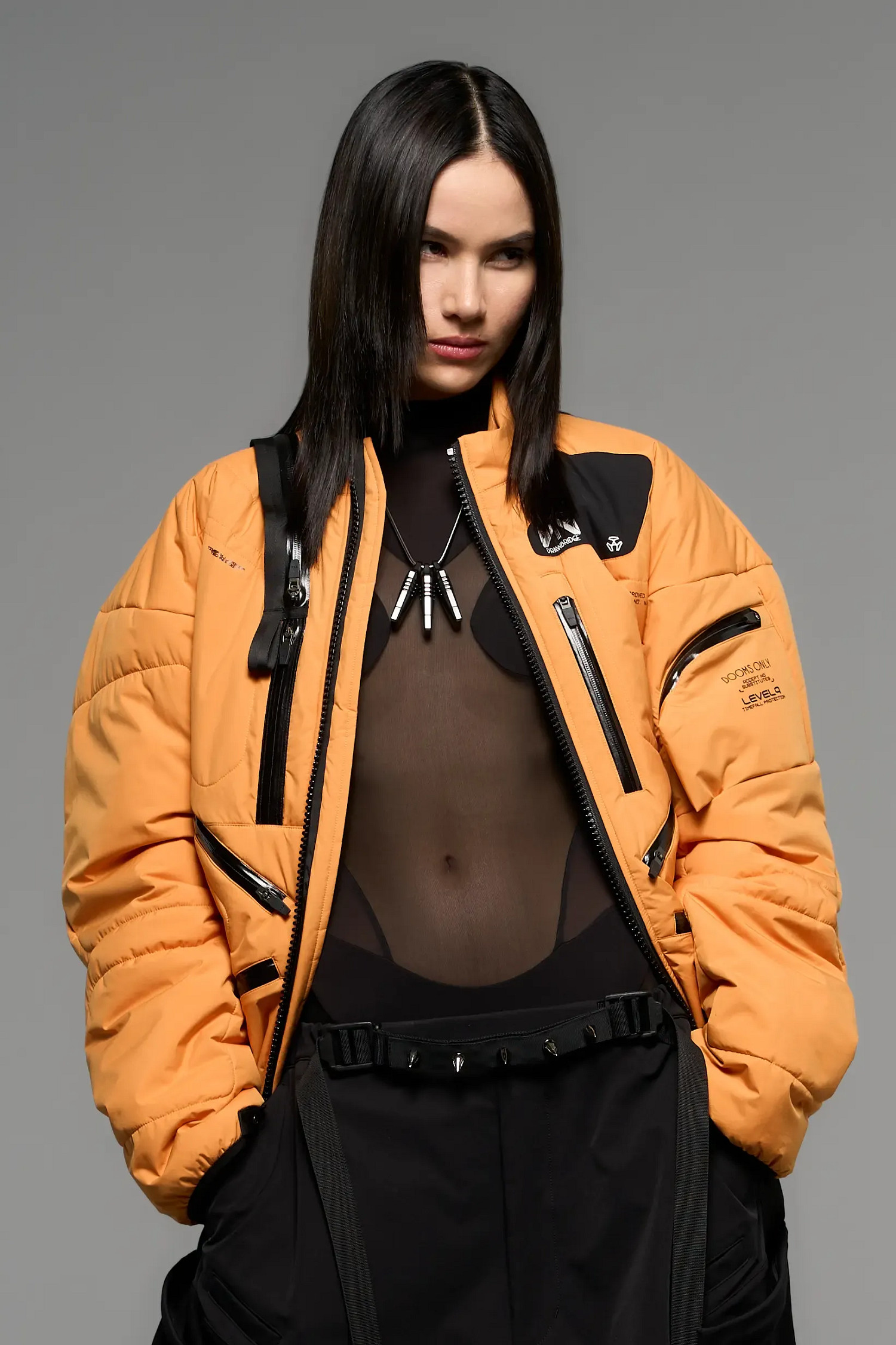 小島工作室全新周邊服飾公布 小島哥哥親自擔任模特