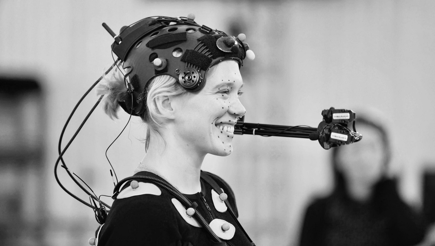 小島分享《死亡擱淺2》幕後動捕照 小姐姐笑容燦爛! 小島分享《死亡擱淺2》幕後動捕照 小姐姐笑容燦爛!