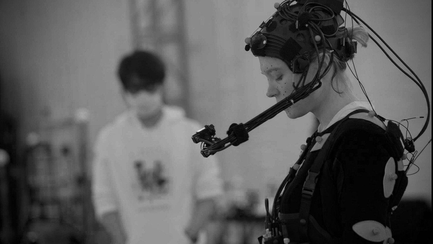 小島分享《死亡擱淺2》幕後動捕照 小姐姐笑容燦爛! 小島分享《死亡擱淺2》幕後動捕照 小姐姐笑容燦爛!