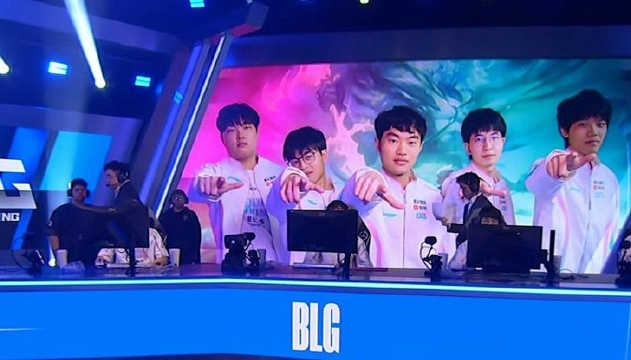 S14瑞士輪整活空簽!Yagao驚喜亮相節目效果拉滿! S14瑞士輪整活空簽!Yagao驚喜亮相節目效果拉滿!