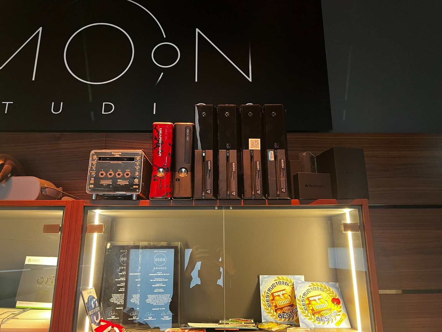 《奧日》系列銷量已達1000萬 如果初代遊戲失敗了工作室就會破產 《奧日》系列銷量已達1000萬 如果初代遊戲失敗了工作室就會破產