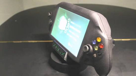 外國玩家自製便攜xbox主機 能順利運行部分遊戲