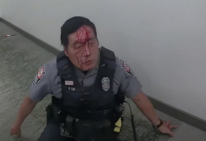 《星鳴特攻》竟然是一款寫實遊戲?女子酷似遊戲角色 《星鳴特攻》竟然是一款寫實遊戲?女子酷似遊戲角色