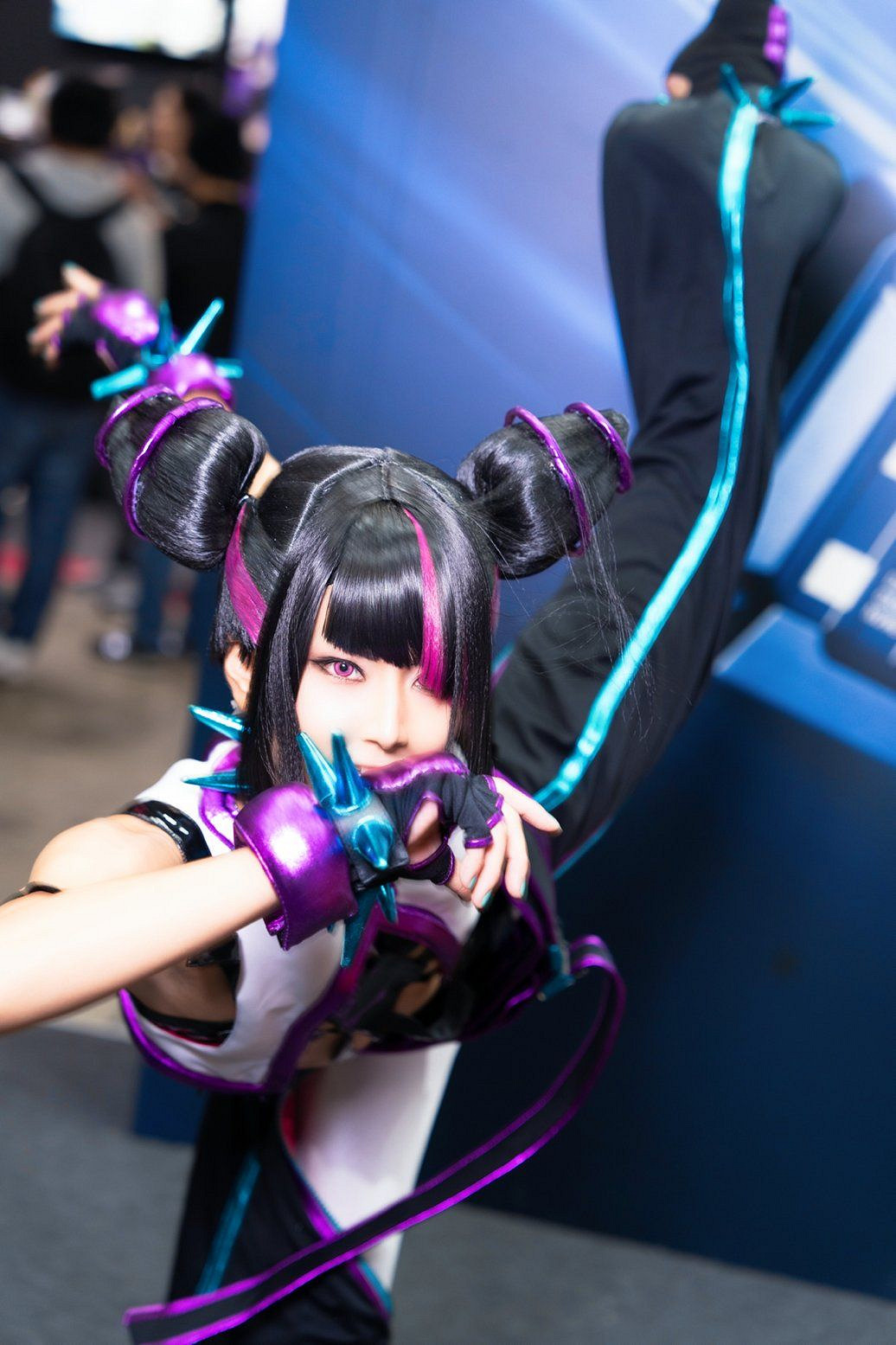 櫻花妹COS《快打旋風6》韓蛛俐 俏皮邪魅十分還原！