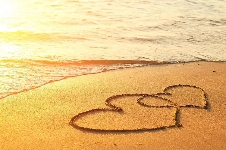 《英雄聯盟》搞笑情侶網名一覽