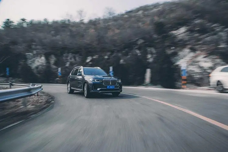 《英雄聯盟》網名男生成熟穩重一覽 《英雄聯盟》網名男生成熟穩重一覽