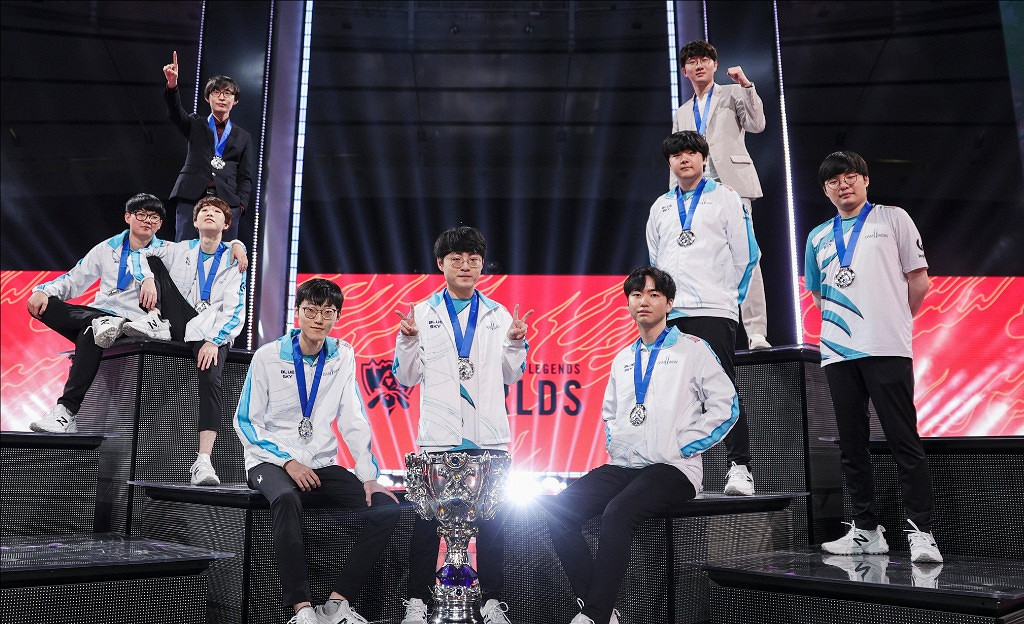 《英雄聯盟》dwg奪冠賽季介紹