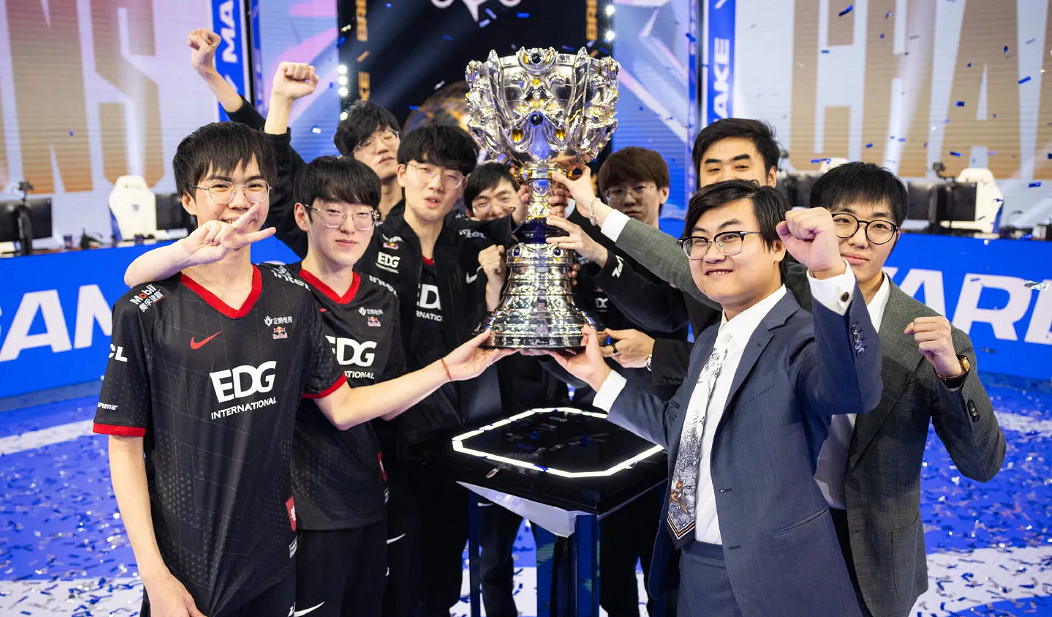 《英雄聯盟》lpl全球總決賽冠軍盤點 《英雄聯盟》lpl全球總決賽冠軍盤點