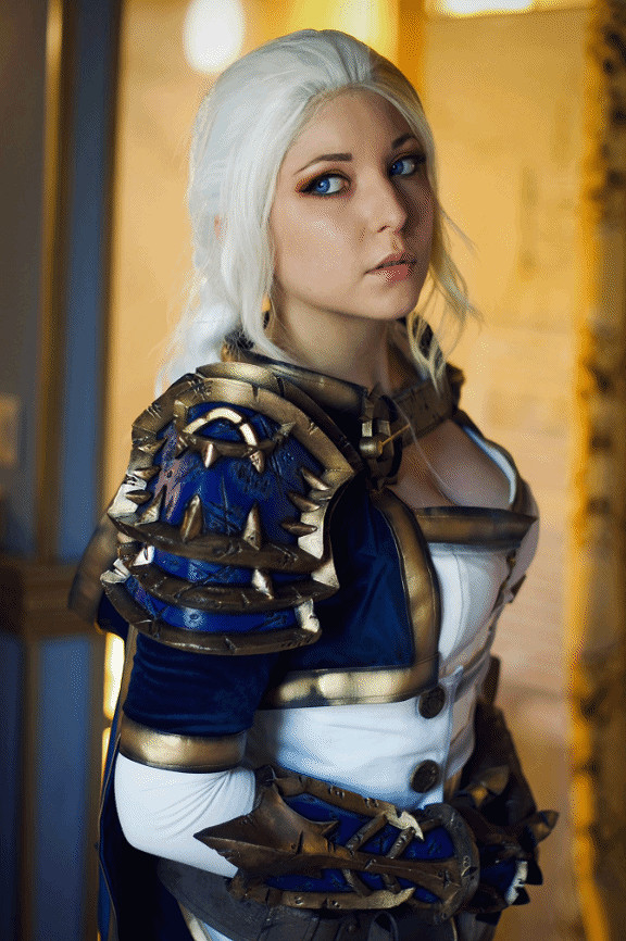 國外小姐姐COS《戰慄時空》等遊戲角色 妝造十分還原！