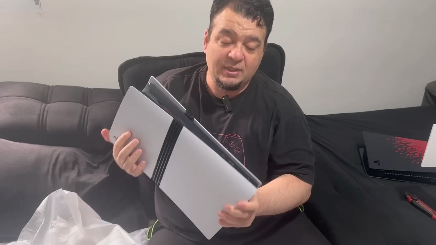 PS5 Pro偷跑、開箱影片來了 GPU算力16.7TF PS5 Pro偷跑、開箱影片來了 GPU算力16.7TF