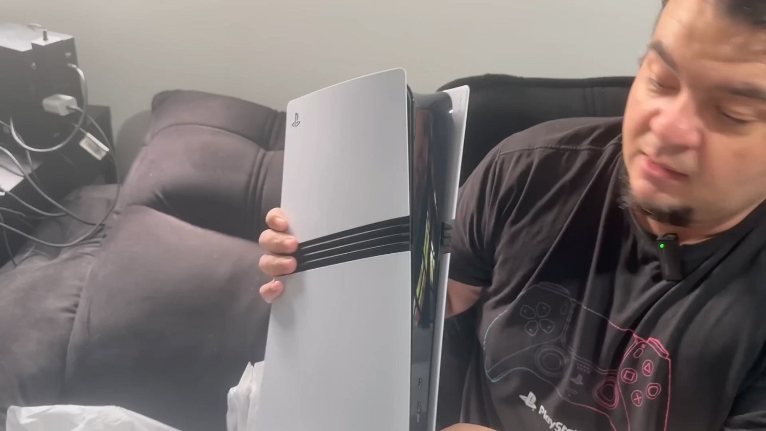 PS5 Pro偷跑、開箱影片來了 GPU算力16.7TF PS5 Pro偷跑、開箱影片來了 GPU算力16.7TF