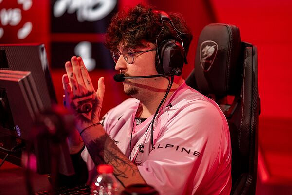 《特戰英豪》M8戰隊選手準星程式碼分享