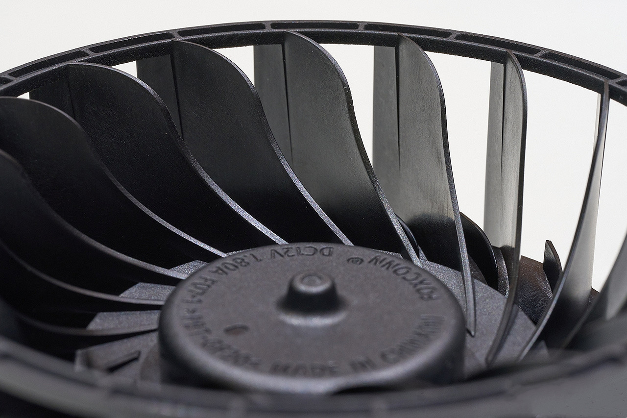 PS5 Pro就這？主機內部大揭秘：幾乎與PS5完全相同！