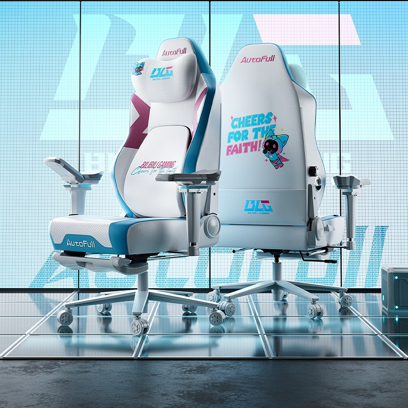 BLG戰隊做客抖音傲風直播間，對傲風M6、傲風G7讚不停！