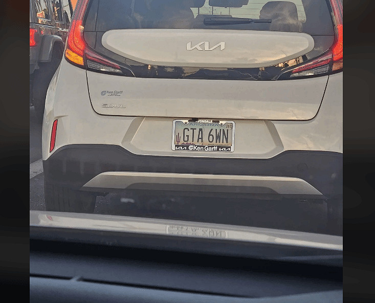 《GTA6》何時發售?焦急網友將車牌換成“GTA6WN” 《GTA6》何時發售?焦急網友將車牌換成“GTA6WN”