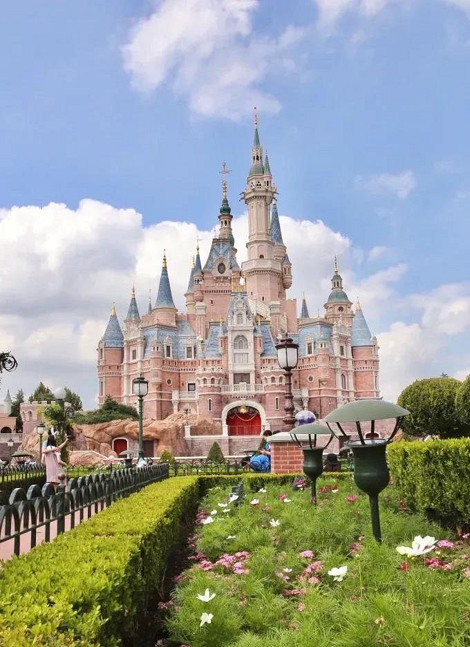 據報導迪士尼正在考慮讓EA CEO安德魯接替迪士尼高層