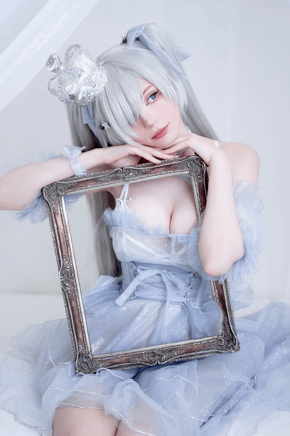 艾什莉體模COS《艾爾登法環》瑪莉卡 現代風裝束超辣妹! 艾什莉體模COS《艾爾登法環》瑪莉卡 現代風裝束超辣妹!