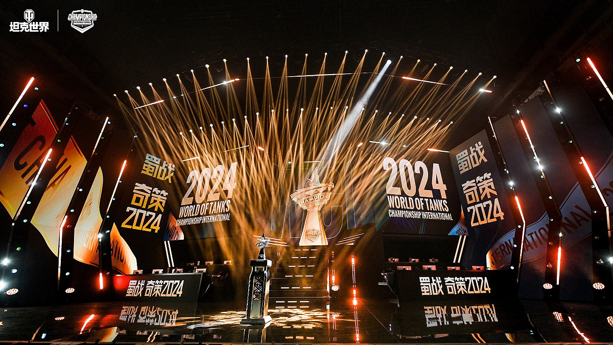 是電競更是生活 WCI首日:解說品嚐折耳根,小哥獲全員簽名