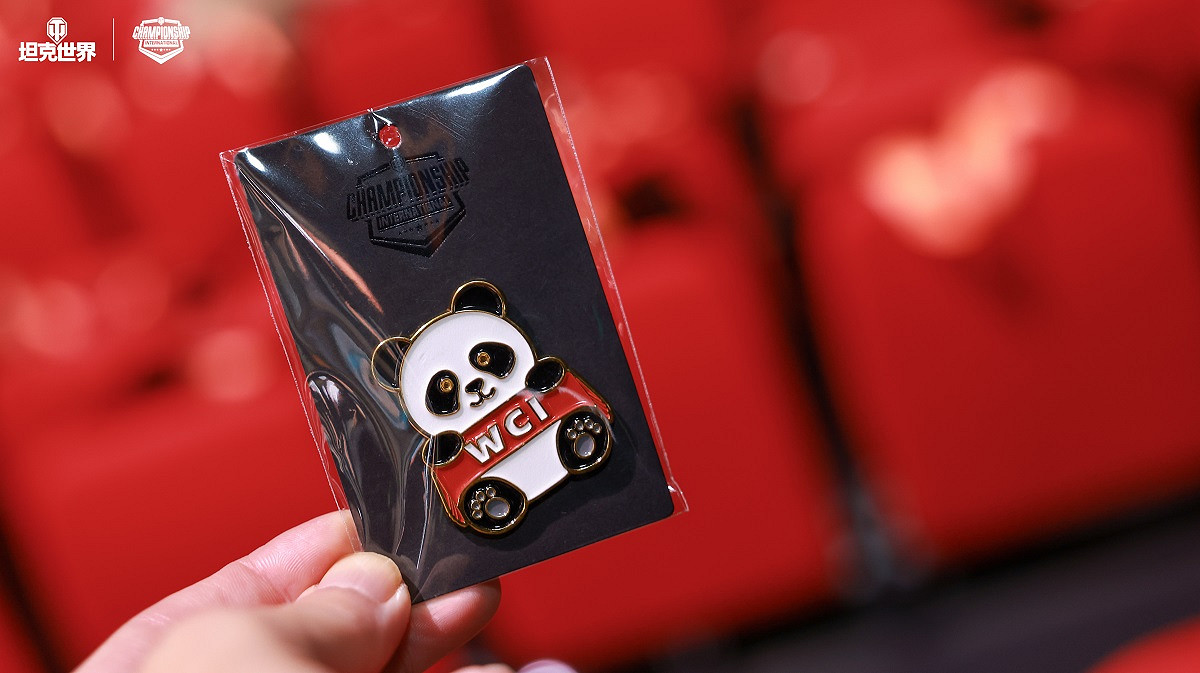 是電競更是生活 WCI首日:解說品嚐折耳根,小哥獲全員簽名