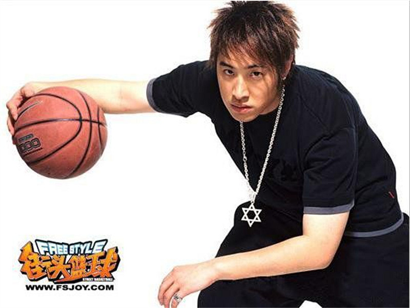 這款遊戲火了19年，同類型網遊竟沒有一個能打的?