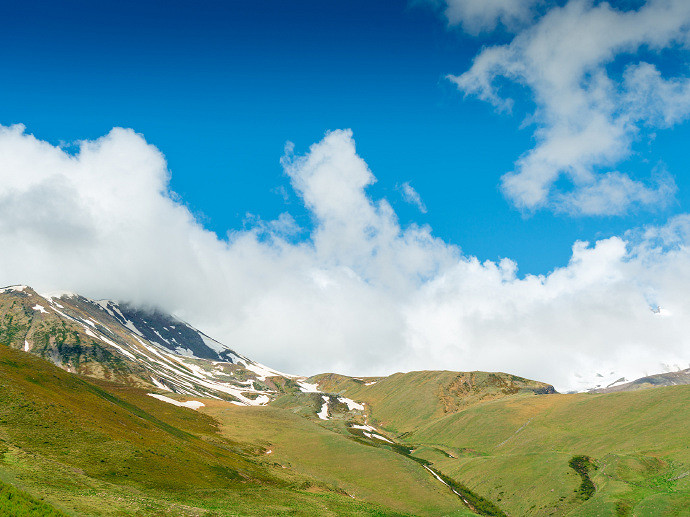 《英雄聯盟》取一個獨一無二的網名女生霸氣