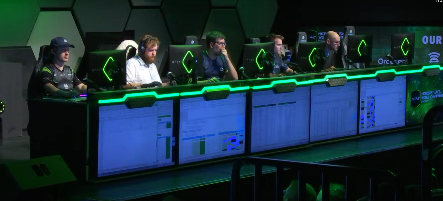 微軟一拍腦門,整出了一場抽象的Excel”電競“比賽 微軟一拍腦門,整出了一場抽象的Excel”電競“比賽