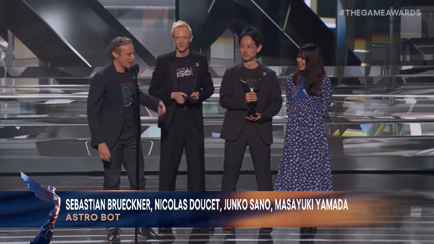 TGA24：索尼《宇宙機器人》摘得年度遊戲大獎！