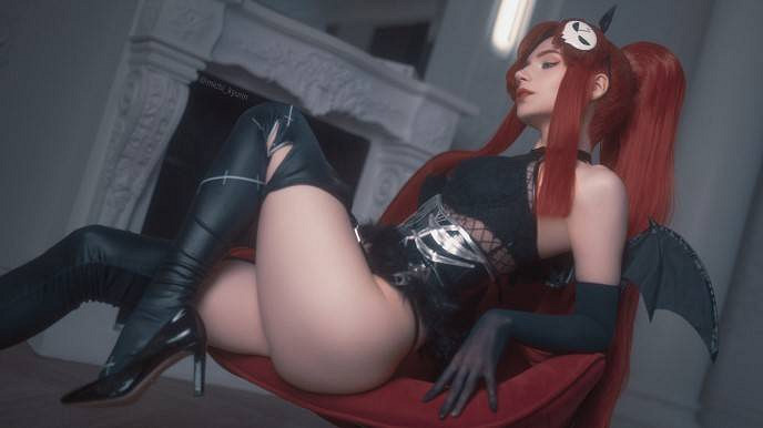 俄羅斯小姐姐COS《巫師3》希裡 肉感身材性感到極致