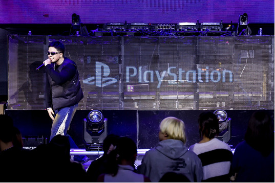 PlayStation中國10周年慶典,"玩翻夜"派對燃爆玩家熱情 PlayStation中國10周年慶典,"玩翻夜"派對燃爆玩家熱情