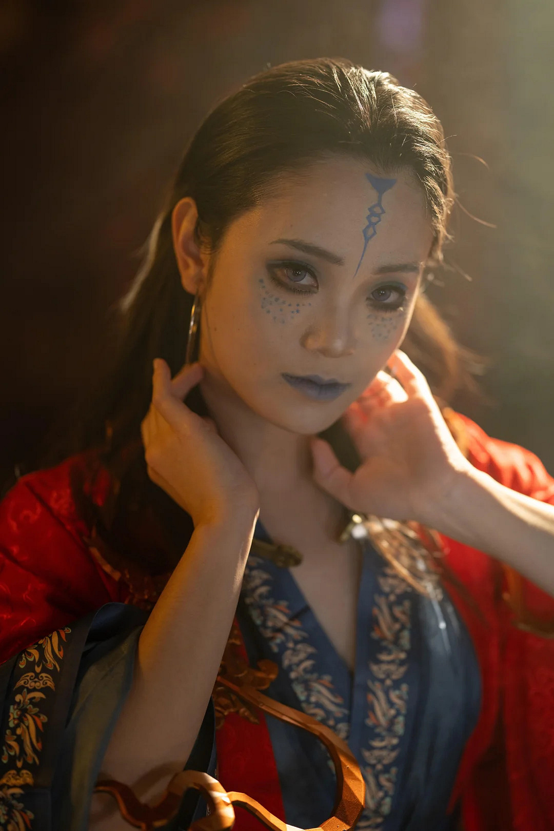 美女COS亢金星君:祝賀《黑神話》獲多重遊戲獎項! 美女COS亢金星君:祝賀《黑神話》獲多重遊戲獎項!