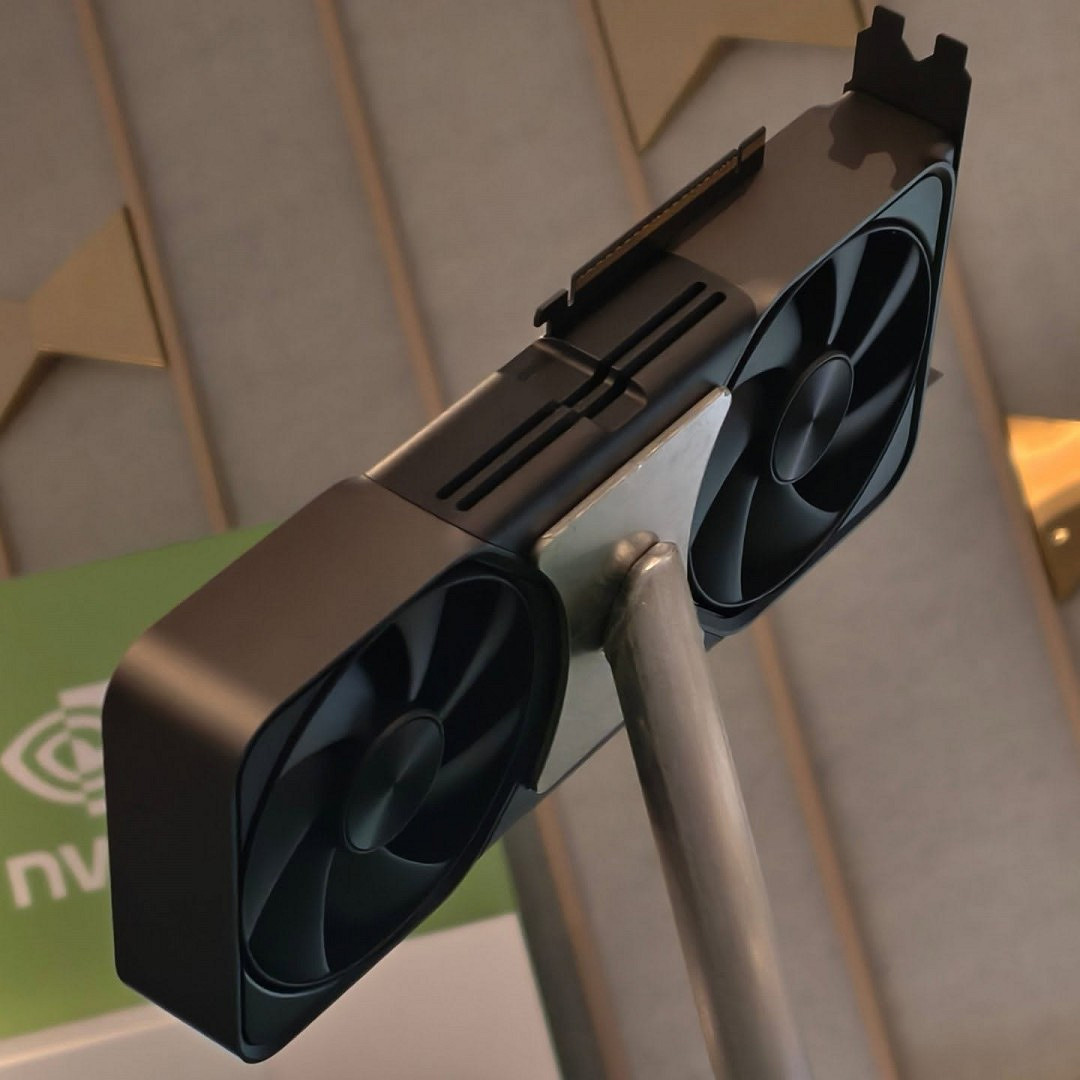 一大批RTX 5090來襲! NVIDIA 公版和AIC非公版顯卡圖賞 一大批RTX 5090來襲! NVIDIA 公版和AIC非公版顯卡圖賞