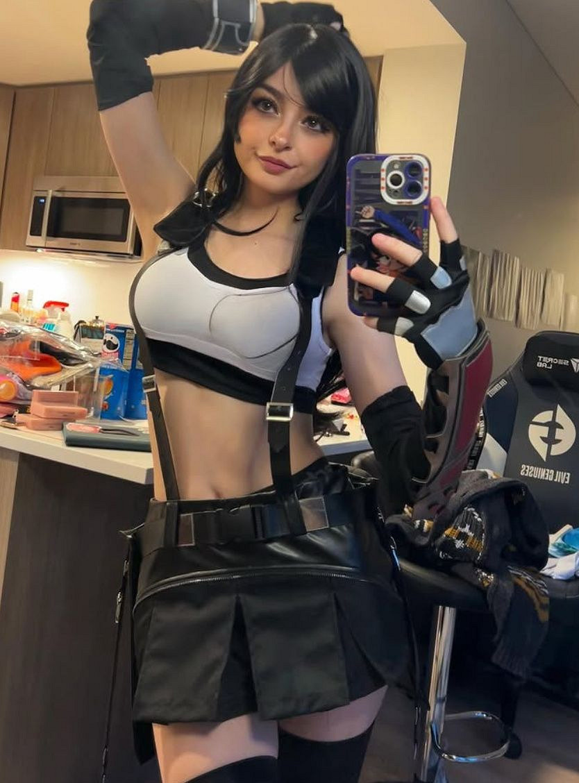 《漫威爭鋒》"隱形女"體模蜜桃臀太吸睛!cos美照合集 《漫威爭鋒》"隱形女"體模蜜桃臀太吸睛!cos美照合集