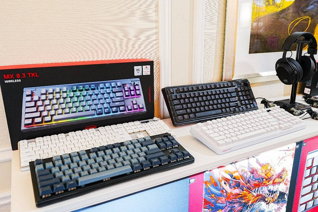 CES 2025揭幕!CHERRY開啟客製化AI外設新紀元 CES 2025揭幕!CHERRY開啟客製化AI外設新紀元