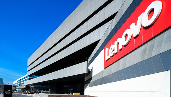 聯想發布DeepSeek一體機解決方案 支援千億參數大模型訓練 聯想發布DeepSeek一體機解決方案 支援千億參數大模型訓練