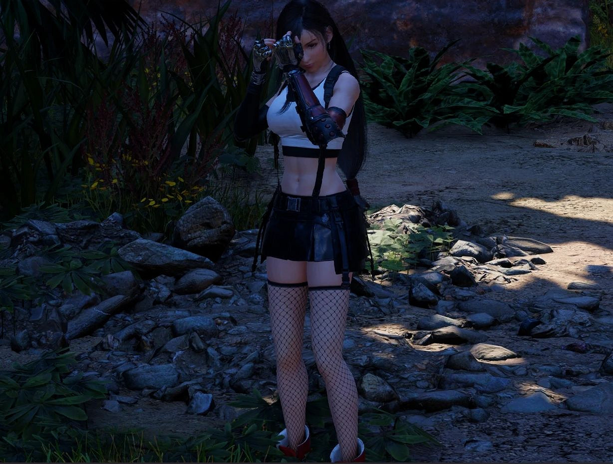 《FF7重生》蒂法漁網襪Mod：看起來美腿更性感了！