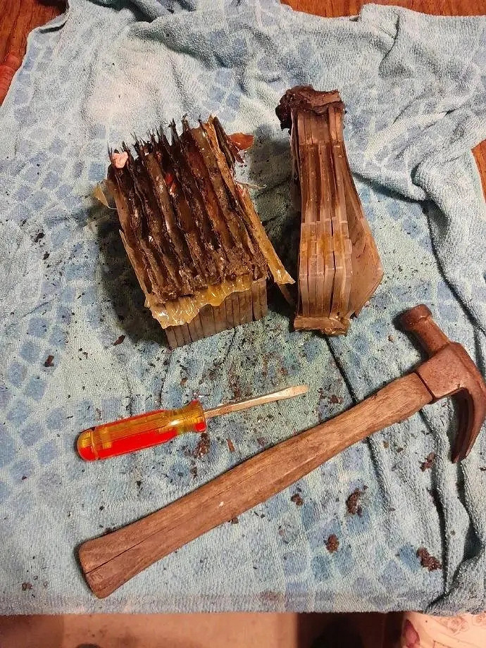 不要小看任天堂包裝!火災後的Switch卡帶竟毫髮無損 不要小看任天堂包裝!火災後的Switch卡帶竟毫髮無損