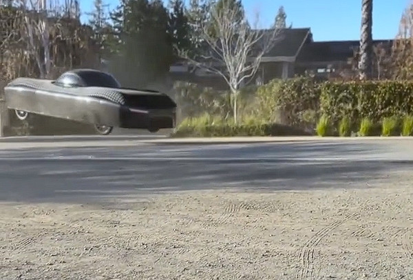 馬斯克投的飛行汽車試飛：垂直能升降