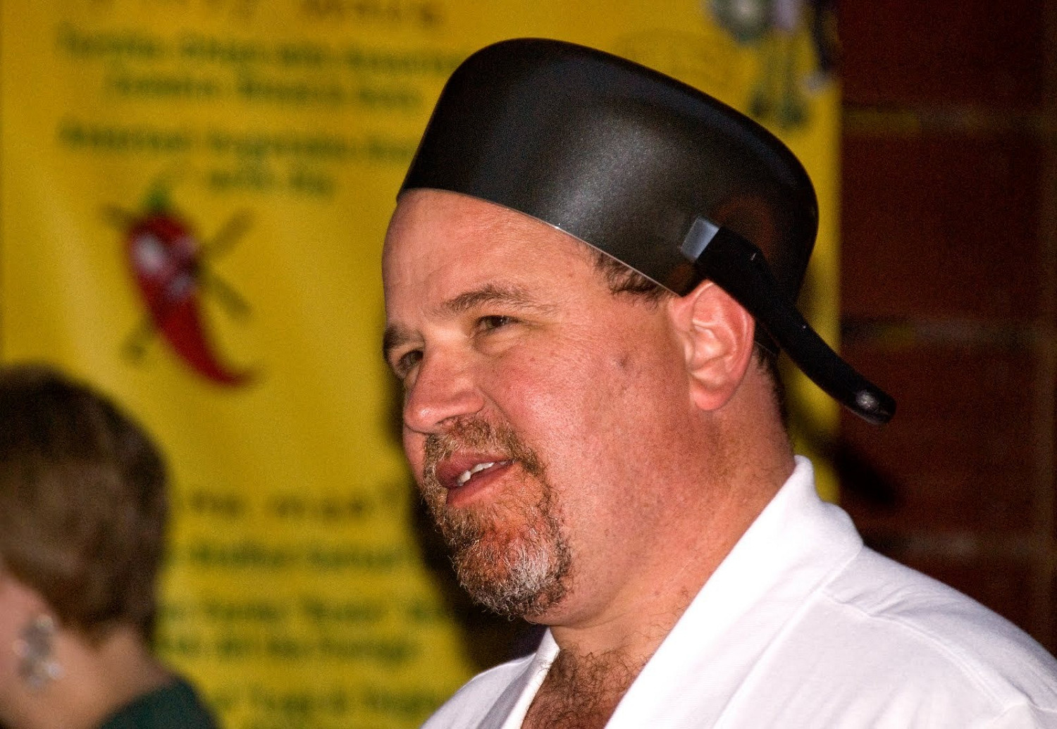 《植物大戰殭屍》瘋狂戴夫竟有原型 曾頭頂鐵鍋參加活動