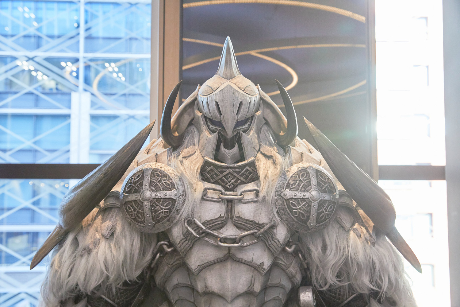 《怪獵：荒野》發售紀念 鎖刃龍盔甲1:1實物模型展示