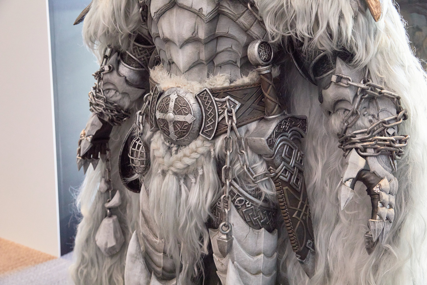 《怪獵：荒野》發售紀念 鎖刃龍盔甲1:1實物模型展示