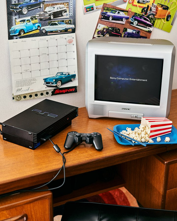 索尼慶賀PS2發布25周年!停產12年仍是最暢銷遊戲主機