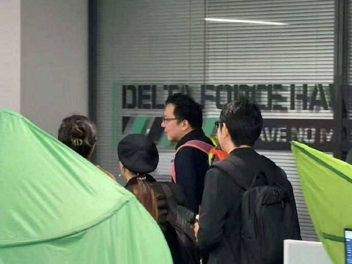 宮崎英高現身騰訊大樓！《艾爾登法環》手遊有戲了？