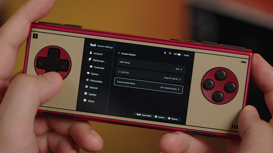 經典無搖桿設計,純粹遊戲體驗:AYANEO Pocket MICRO Classic 正式公布 經典無搖桿設計,純粹遊戲體驗:AYANEO Pocket MICRO Classic 正式公布