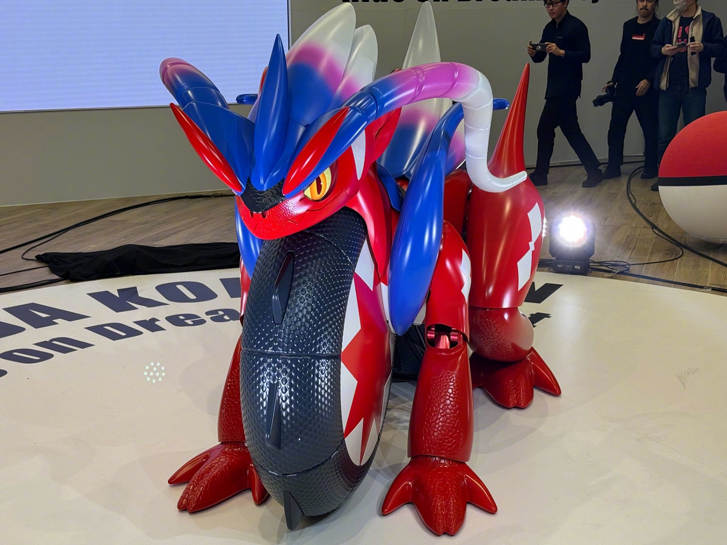 本田連動《寶可夢》“故勒頓”摩托車正式亮相！