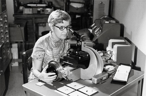 NVIDIA 將下一代AI晶片命名為Rubin 紀念發現暗物質先驅