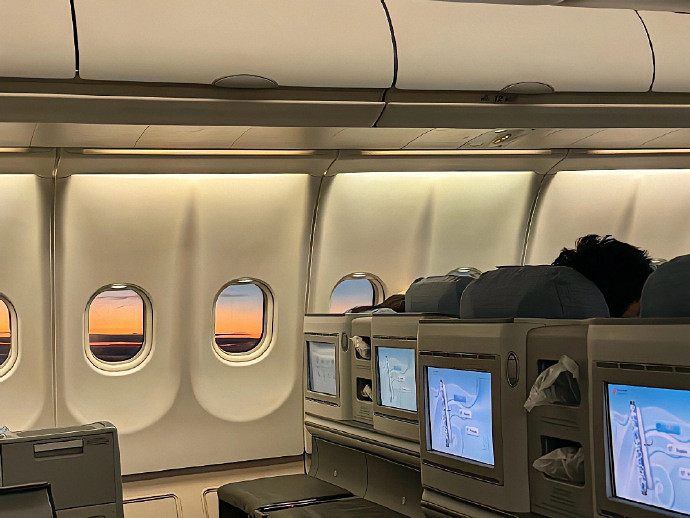 《英雄聯盟》帶じove符號的網名大全 《英雄聯盟》帶じove符號的網名大全