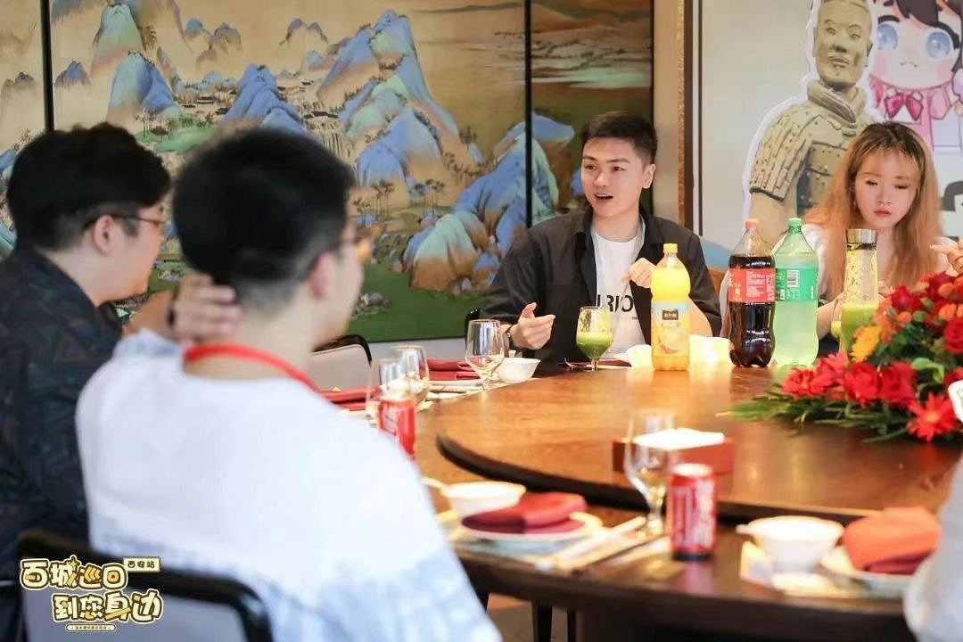 策劃換婚紗,猛男穿女裝,超嗨的逆水寒玩家線下交流會來了! 策劃換婚紗,猛男穿女裝,超嗨的逆水寒玩家線下交流會來了!