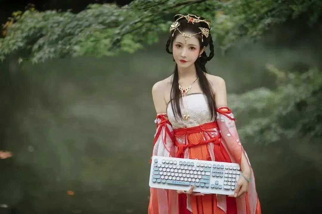 策劃換婚紗,猛男穿女裝,超嗨的逆水寒玩家線下交流會來了! 策劃換婚紗,猛男穿女裝,超嗨的逆水寒玩家線下交流會來了!
