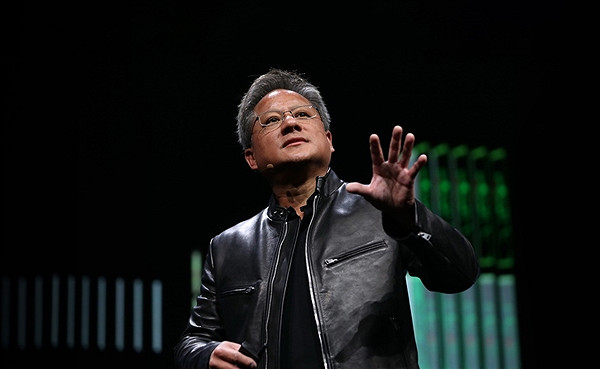 NVIDIA CEO黃仁勳:有華為在 美國就“搞不定” NVIDIA CEO黃仁勳:有華為在 美國就“搞不定”