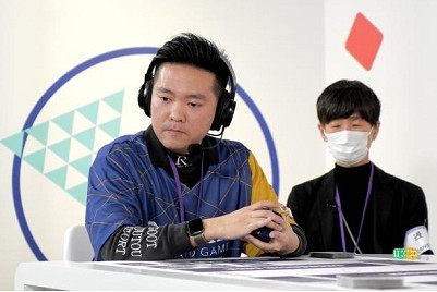 《航海王卡牌對戰》世界賽巔峰對決:大陸選手阿保奪冠,獨特中文冠軍卡加冕! 《航海王卡牌對戰》世界賽巔峰對決:大陸選手阿保奪冠,獨特中文冠軍卡加冕!